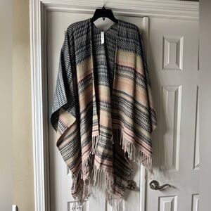 Fringe Shawl/Shrug